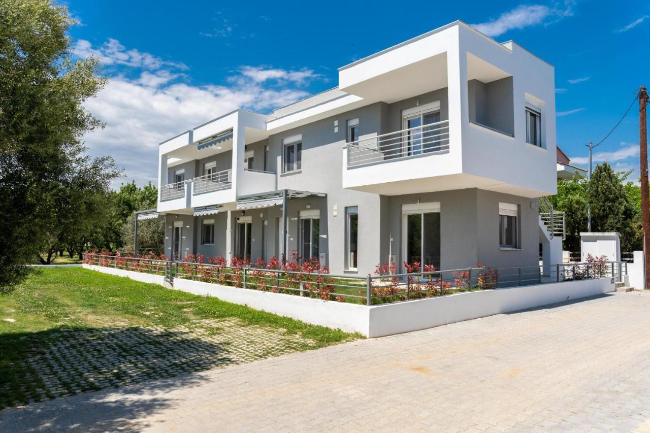 Danai & Palm Residential Complexes Apartment โอฟรีนีออน ภายนอก รูปภาพ