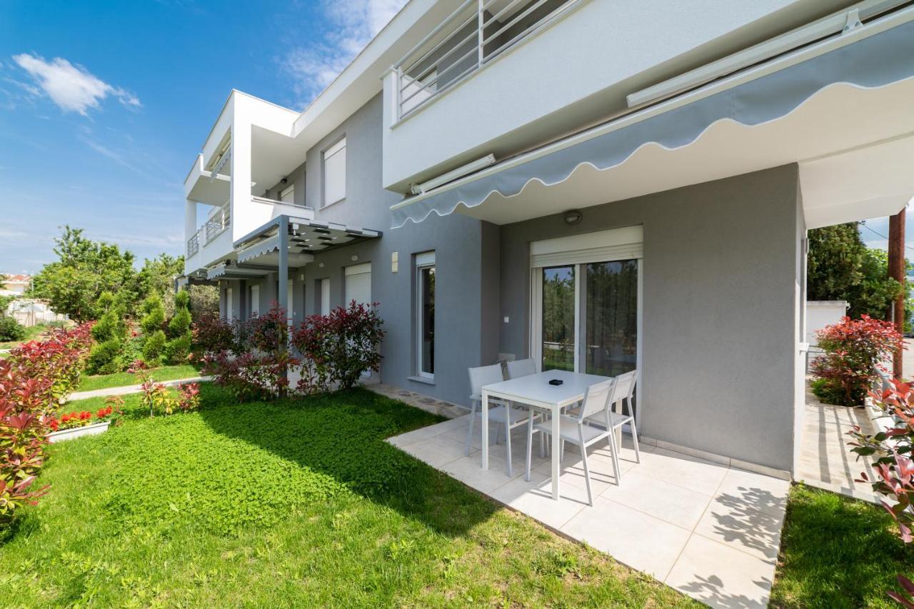 Danai & Palm Residential Complexes Apartment โอฟรีนีออน ภายนอก รูปภาพ