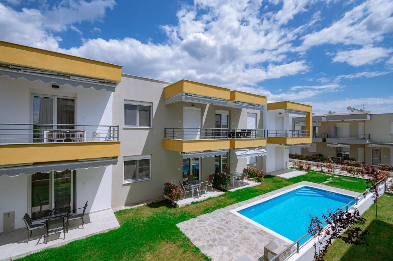 Danai & Palm Residential Complexes Apartment โอฟรีนีออน ภายนอก รูปภาพ