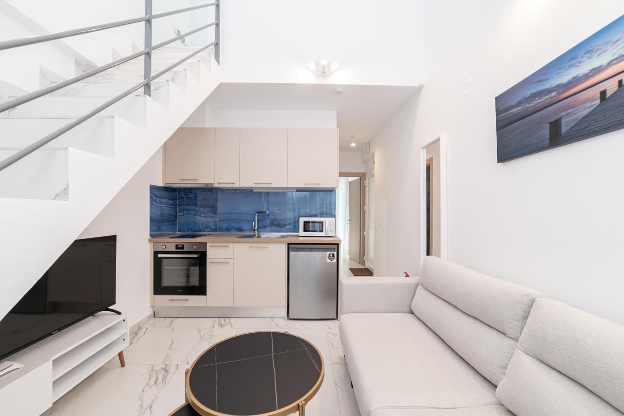 Danai & Palm Residential Complexes Apartment โอฟรีนีออน ภายนอก รูปภาพ