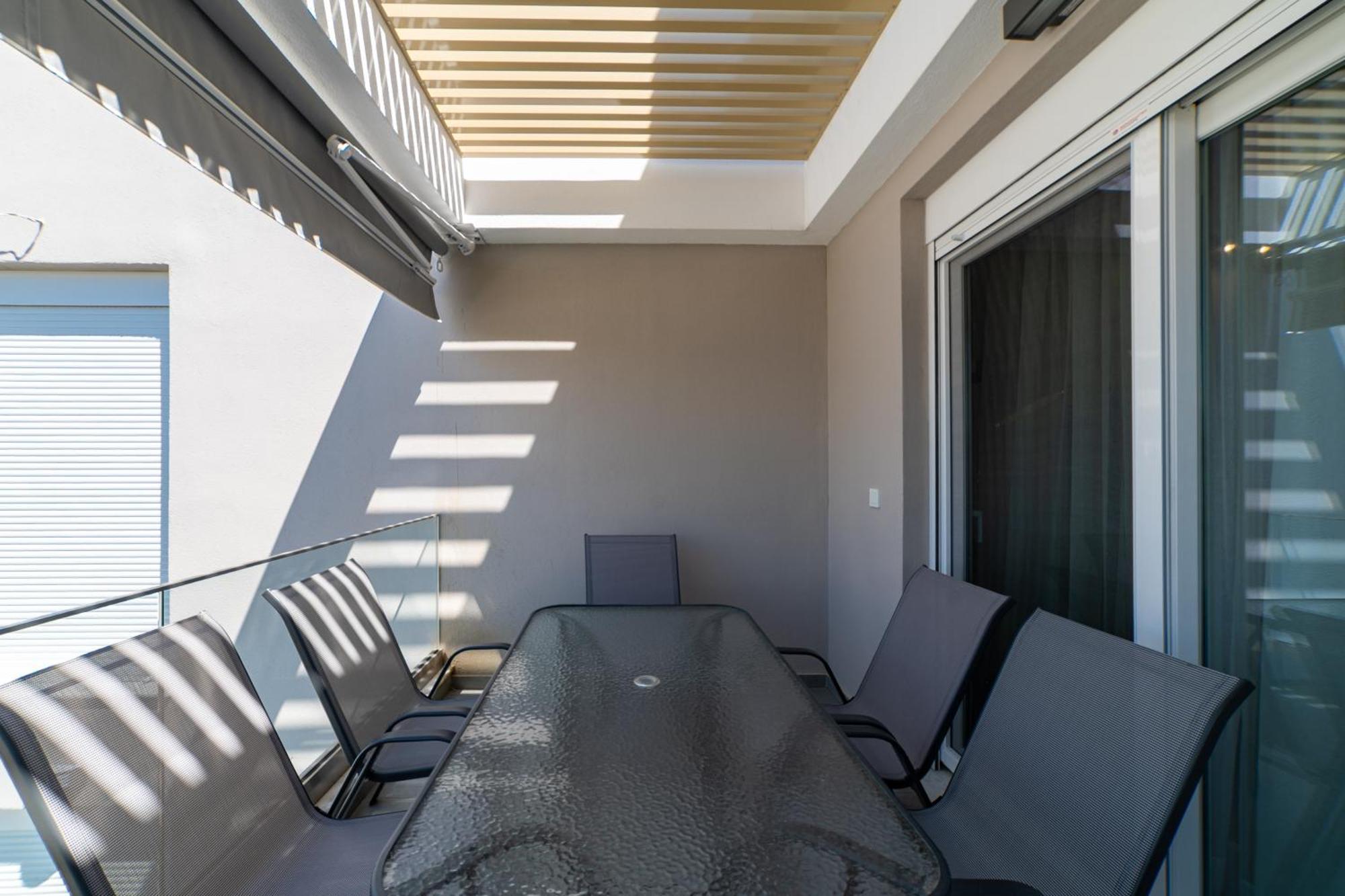 Danai & Palm Residential Complexes Apartment โอฟรีนีออน ภายนอก รูปภาพ
